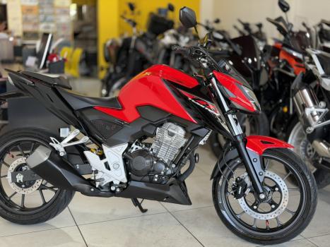 HONDA CB 300 F Twister FLEX CBS, Foto 4