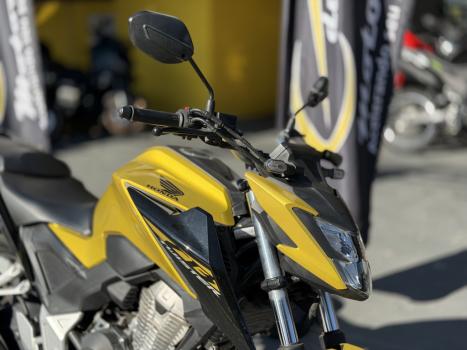 HONDA CB 300 F Twister FLEX ABS, Foto 2