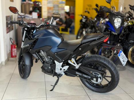 HONDA CB 300 F Twister FLEX ABS, Foto 8