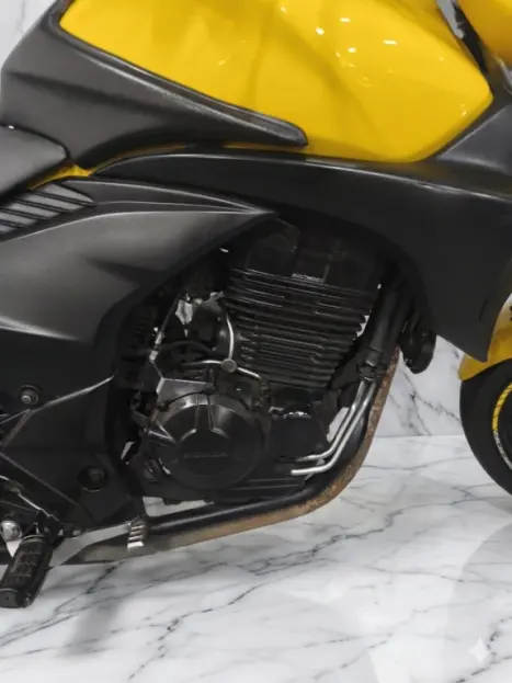 HONDA CB 300 R ESPECIAL EDITION, Foto 5