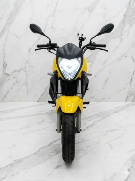 HONDA CB 300 R ESPECIAL EDITION, Foto 6