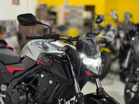 HONDA CB 500 F ABS, Foto 3
