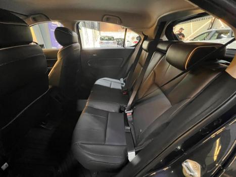 HONDA City Hatch 1.5 16V 4P FLEX TOURING AUTOM�TICO CVT, Foto 8