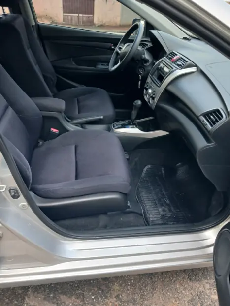 HONDA City Sedan 1.5 16V 4P DX FLEX AUTOM�TICO, Foto 9