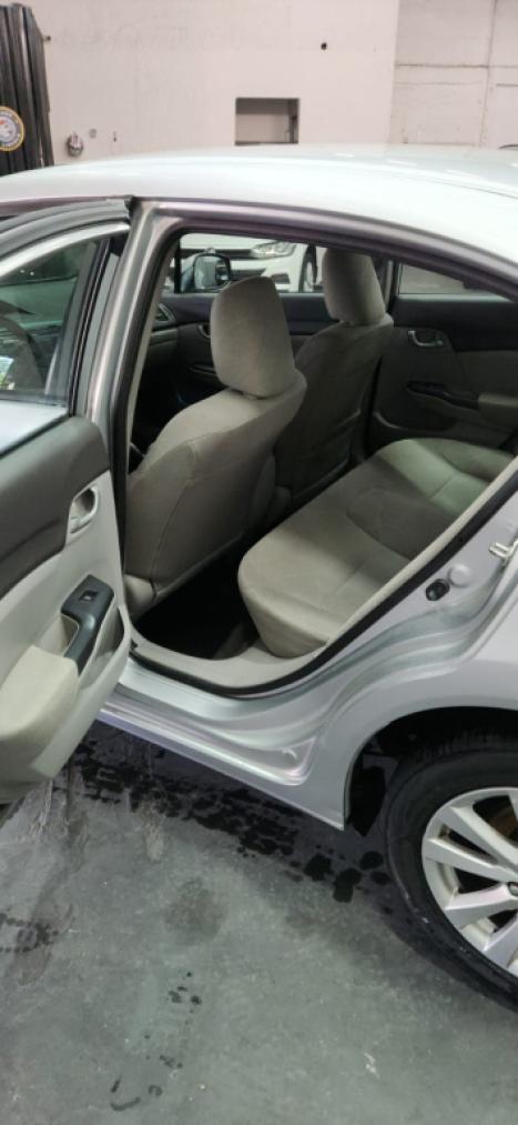 HONDA Civic 1.8 16V 4P FLEX LXS AUTOMTICO, Foto 8