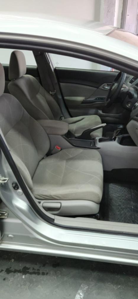 HONDA Civic 1.8 16V 4P FLEX LXS AUTOMTICO, Foto 9