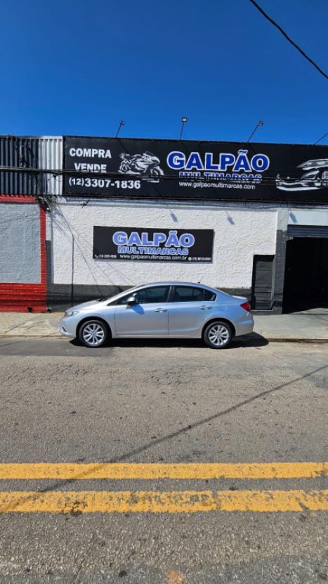 HONDA Civic 1.8 16V 4P FLEX LXS AUTOM�TICO, Foto 3