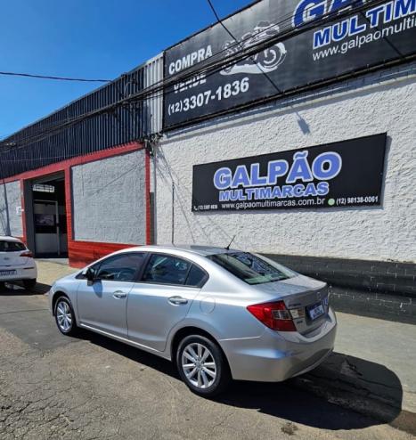 HONDA Civic 1.8 16V 4P FLEX LXS AUTOM�TICO, Foto 6