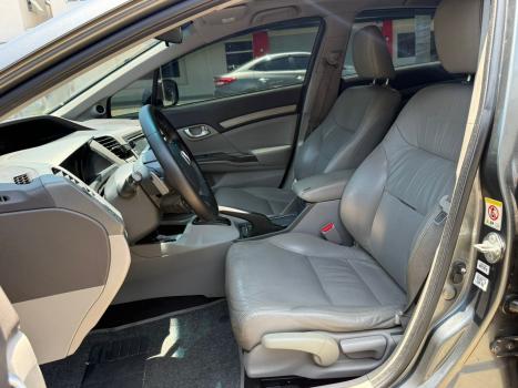 HONDA Civic 1.8 16V 4P EXS, Foto 4