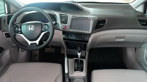 HONDA Civic 1.8 16V 4P FLEX LXL AUTOM�TICO, Foto 7