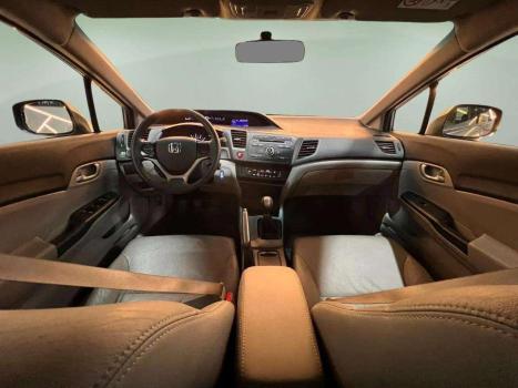 HONDA Civic 1.8 16V 4P FLEX LXS, Foto 7