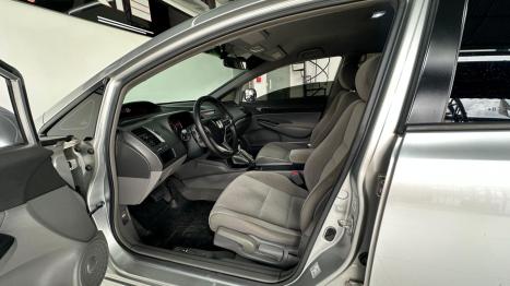 HONDA Civic 1.8 16V 4P FLEX LXL SE AUTOM�TICO, Foto 17