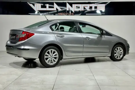 HONDA Civic 1.8 16V 4P LXS, Foto 6