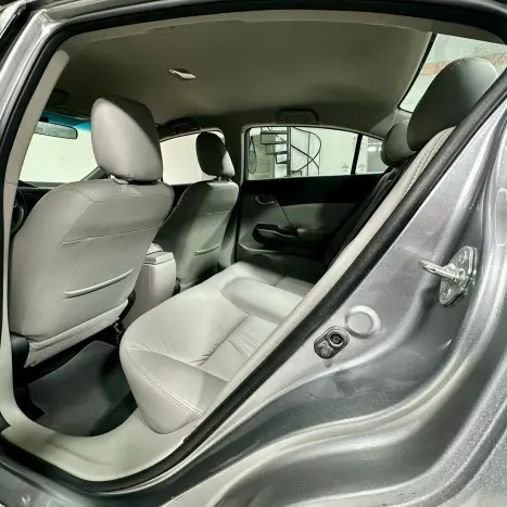 HONDA Civic 1.8 16V 4P LXS, Foto 13