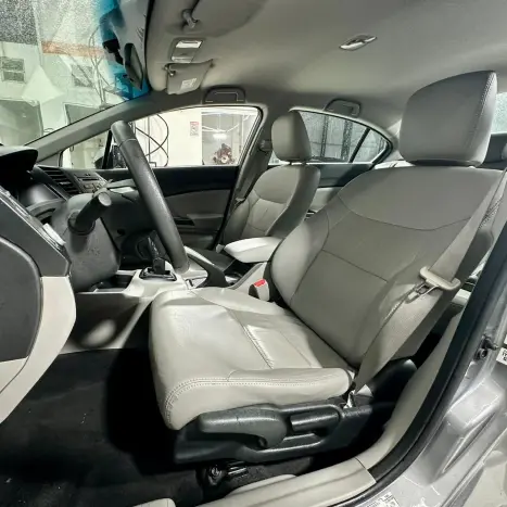 HONDA Civic 1.8 16V 4P LXS, Foto 14