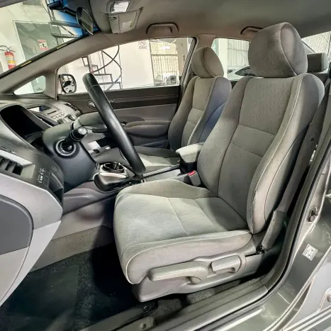HONDA Civic 1.8 16V 4P FLEX LXL, Foto 17