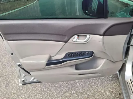 HONDA Civic 2.0 16V 4P FLEX LXR AUTOMTICO, Foto 16