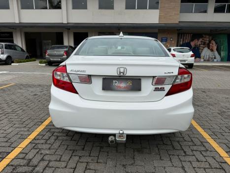 HONDA Civic 2.0 16V 4P EX FLEX  AUTOMÁTICO CVT, Foto 5 HONDA Civic 2.0 16V 4P EX FLEX  AUTOMÁTICO CVT, Foto 5