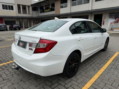 HONDA Civic 2.0 16V 4P EX FLEX  AUTOMÁTICO CVT, Foto 6 HONDA Civic 2.0 16V 4P EX FLEX  AUTOMÁTICO CVT, Foto 6