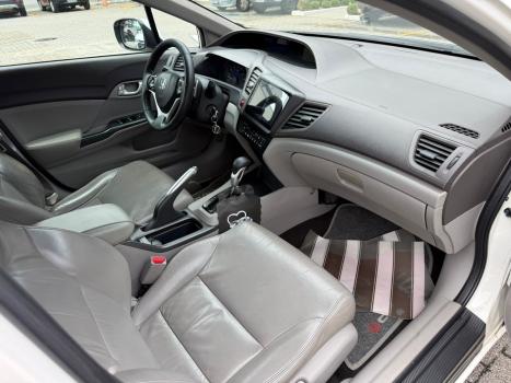 HONDA Civic 2.0 16V 4P EX FLEX  AUTOMÁTICO CVT, Foto 12 HONDA Civic 2.0 16V 4P EX FLEX  AUTOMÁTICO CVT, Foto 12