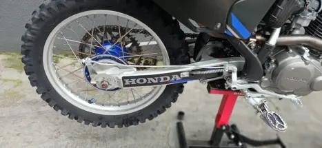 HONDA CRF 230 F, Foto 3