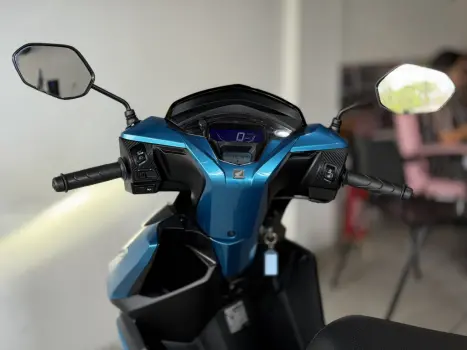 HONDA Elite 125 , Foto 10