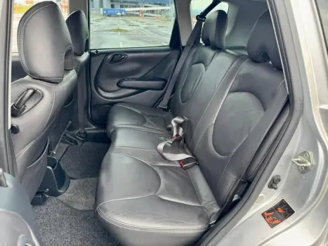 HONDA Fit 1.4 4P LX, Foto 9 HONDA Fit 1.4 4P LX, Foto 9