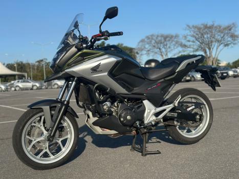 HONDA NC 750 X ABS, Foto 1