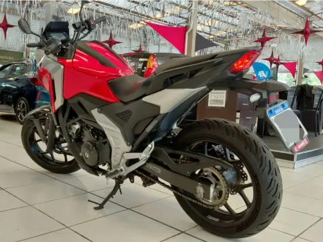 HONDA NC 750 X ABS, Foto 4