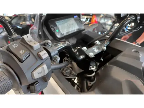 HONDA NC 750 X ABS, Foto 6
