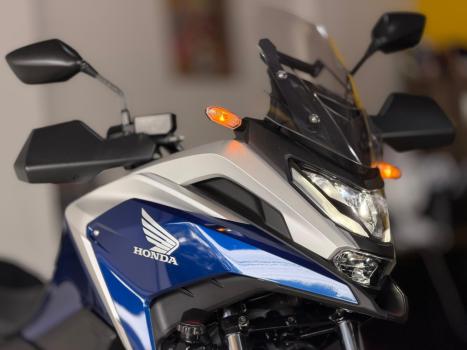 HONDA NC 750 X ABS, Foto 2