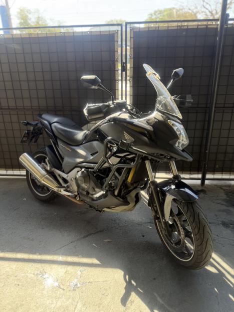 HONDA NC 750 X ABS, Foto 1