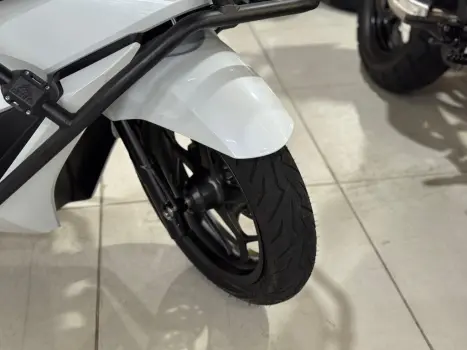 HONDA PCX 160 CBS, Foto 4