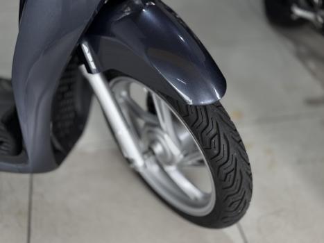 HONDA SH 150 I DLX, Foto 4