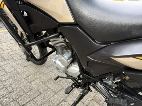 HONDA XRE 300 ABS, Foto 8