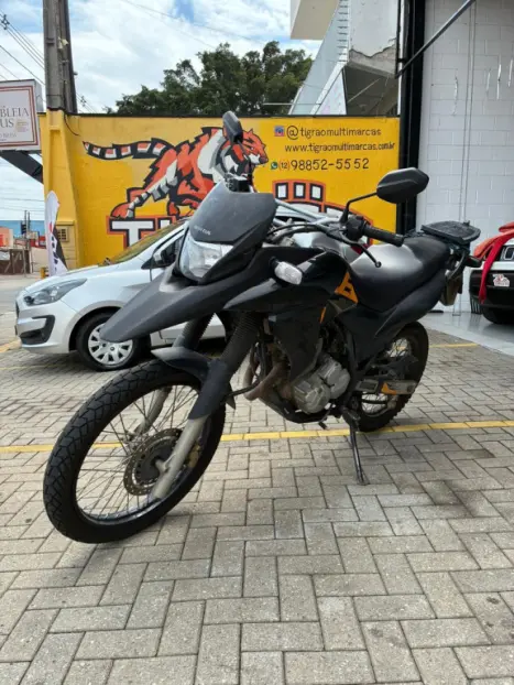 HONDA XRE 300 ADVENTURE, Foto 1