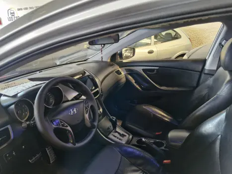 HYUNDAI Elantra 1.8 16V 4P GLS AUTOM�TICO, Foto 7