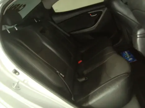 HYUNDAI Elantra 2.0 16V 4P FLEX GLS AUTOM�TICO, Foto 8