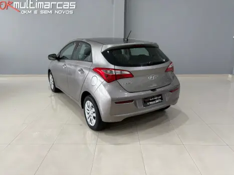 HYUNDAI HB 20 Hatch 1.0 12V 4P FLEX COMFORT PLUS, Foto 4