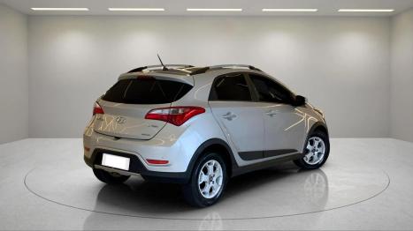 HYUNDAI HB 20 Hatch X 1.6 16V 4P STYLE FLEX AUTOM�TICO, Foto 3