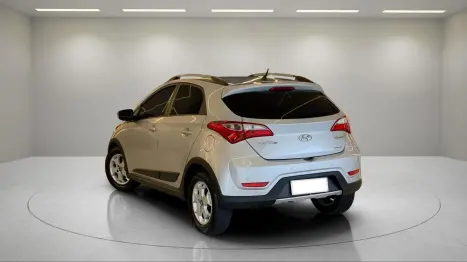 HYUNDAI HB 20 Hatch X 1.6 16V 4P STYLE FLEX AUTOM�TICO, Foto 4