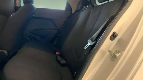 HYUNDAI HB 20 Hatch X 1.6 16V 4P STYLE FLEX AUTOM�TICO, Foto 5