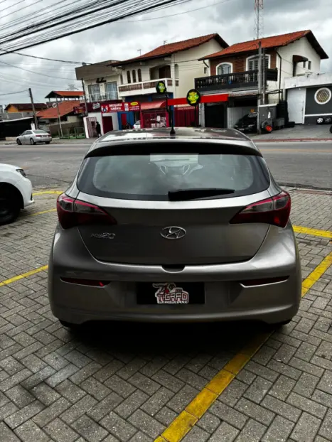 HYUNDAI HB 20 Hatch 1.0 12V 4P FLEX COMFORT PLUS, Foto 10