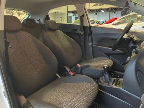 HYUNDAI HB 20 Hatch 1.0 12V 4P FLEX UNIQUE, Foto 10