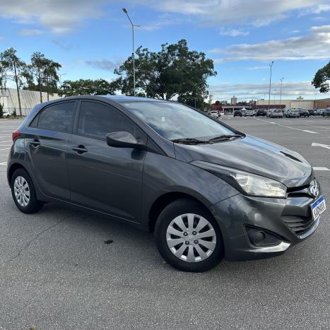 HYUNDAI HB 20 Hatch 1.6 16V 4P FLEX COMFORT PLUS AUTOM�TICO, Foto 3