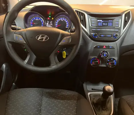 HYUNDAI HB 20 Hatch 1.0 12V 4P FLEX UNIQUE, Foto 6