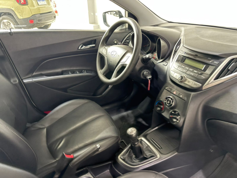 HYUNDAI HB 20 Hatch 1.0 12V 4P FLEX COMFORT FOR YOU PLUS, Foto 9