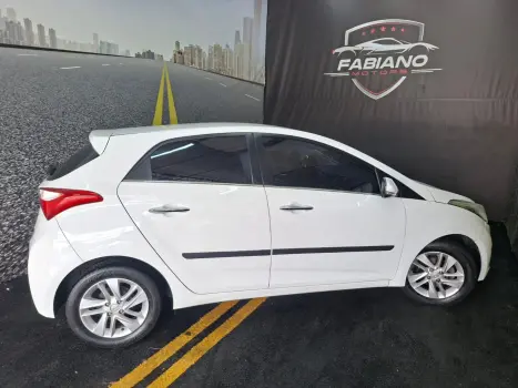 HYUNDAI HB 20 Hatch 1.6 16V 4P PREMIUM FLEX AUTOM�TICO, Foto 14