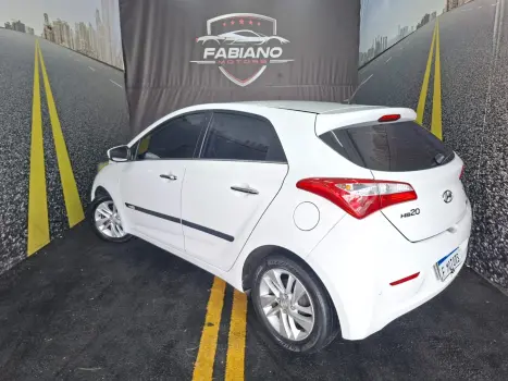 HYUNDAI HB 20 Hatch 1.6 16V 4P PREMIUM FLEX AUTOM�TICO, Foto 17