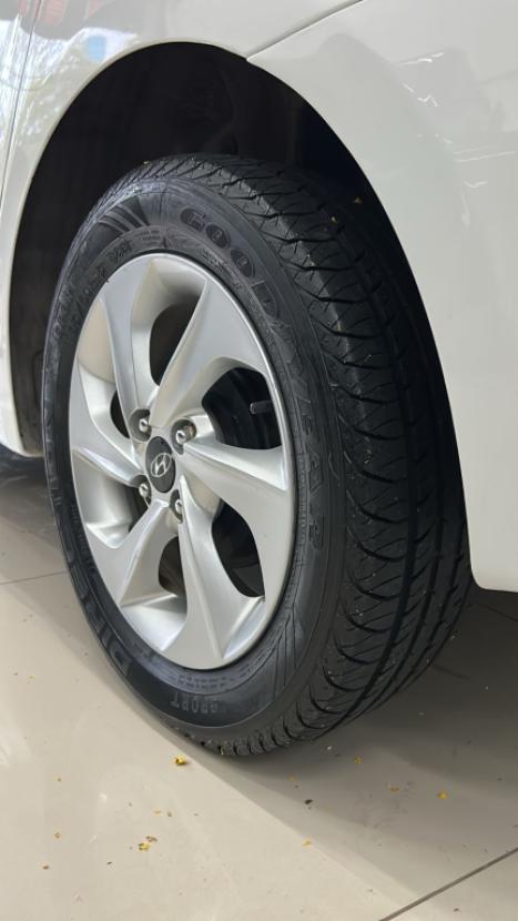 HYUNDAI HB 20 Sedan 1.6 16V 4P FLEX PREMIUM AUTOMTICO, Foto 5